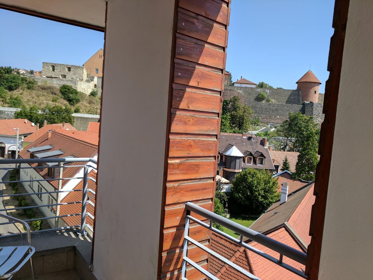 Minaret Apartman Eger Extérieur photo